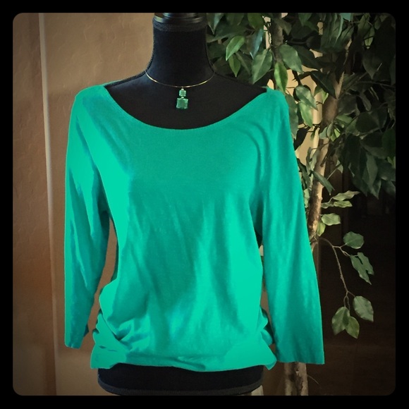 Tops - Aqua 3/4 sleeve top t shirt